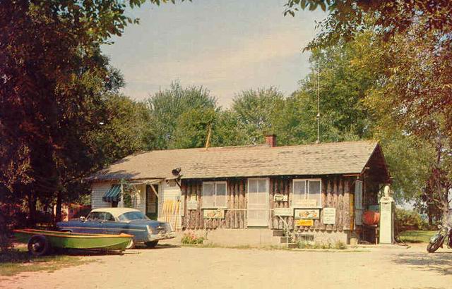 Weaver Park Store Sherwood (newer photo)